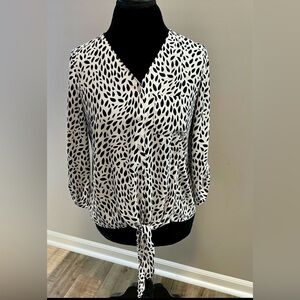 Chico's Navy and White button up Blouse with Notched Collar and tie in front.